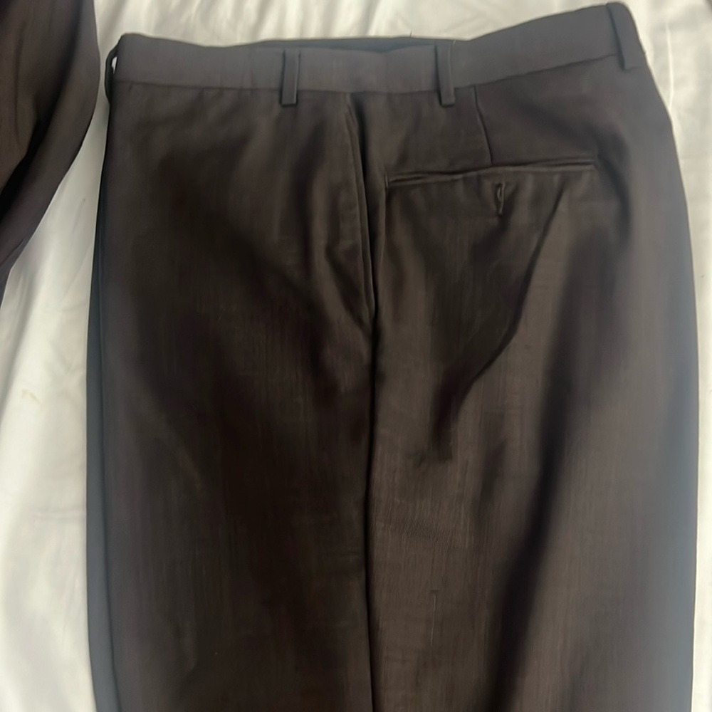 Selling the suit as I no longer need it